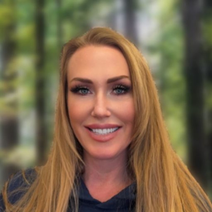 Linda  Montanez Photo